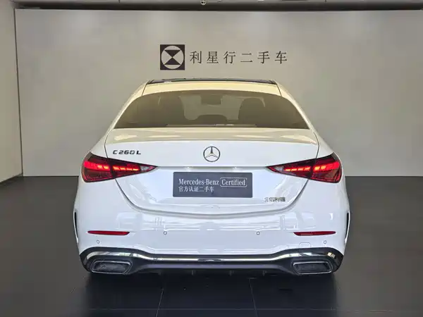 Mercedes-Benz C-Class 2024