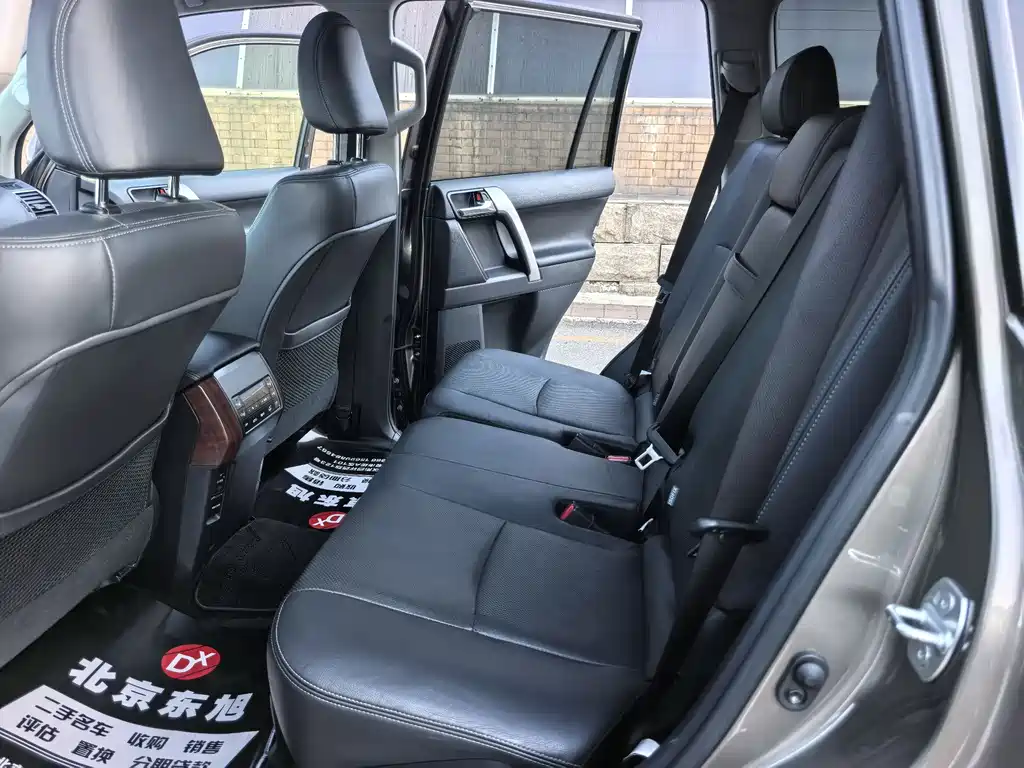 Toyota Prado 2017 — фото 14