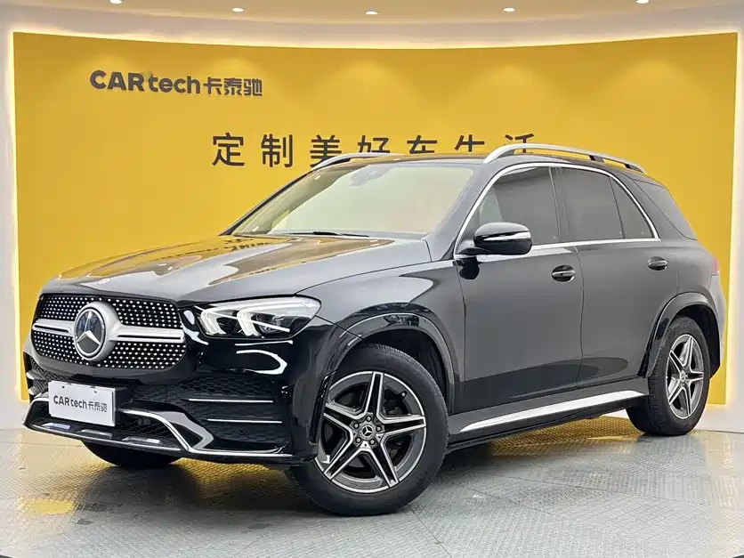 Mercedes-Benz GLE 2020 — фото 1