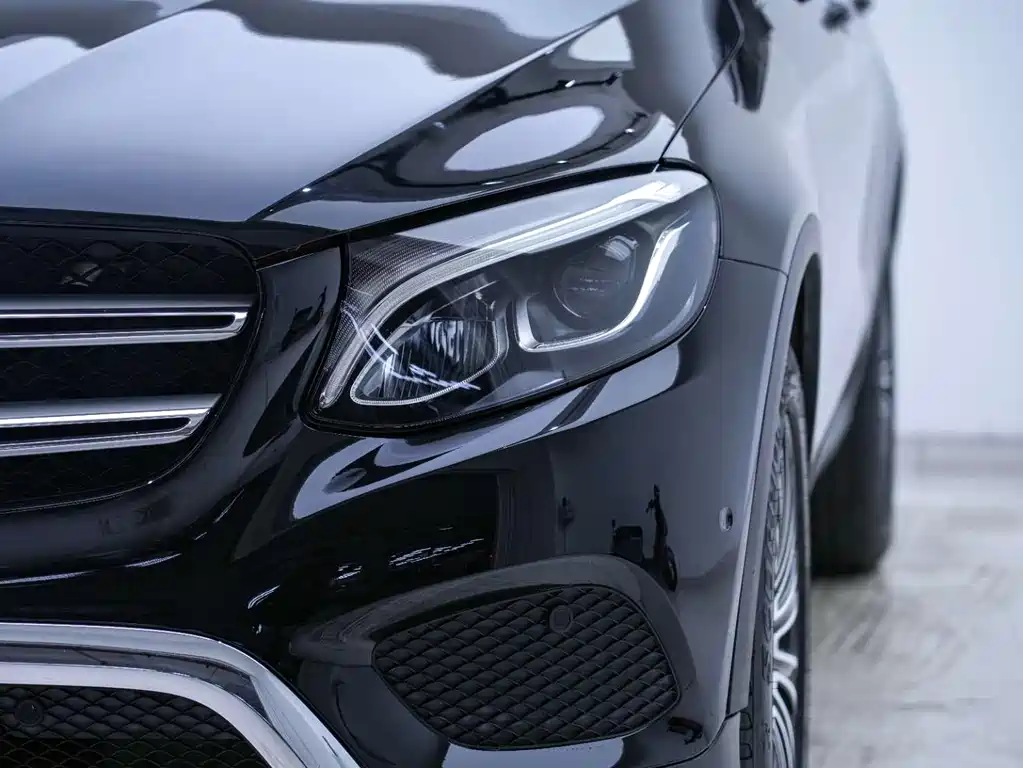 Mercedes-Benz GLC 2018 — фото 8