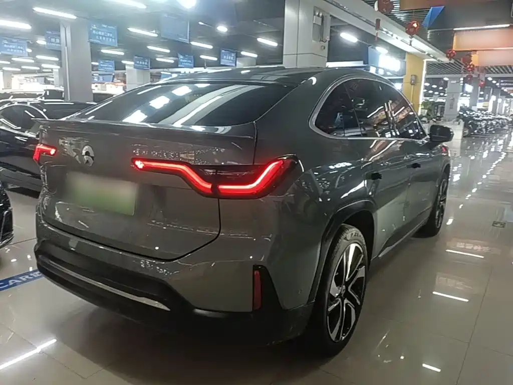 NIO EC6 2021