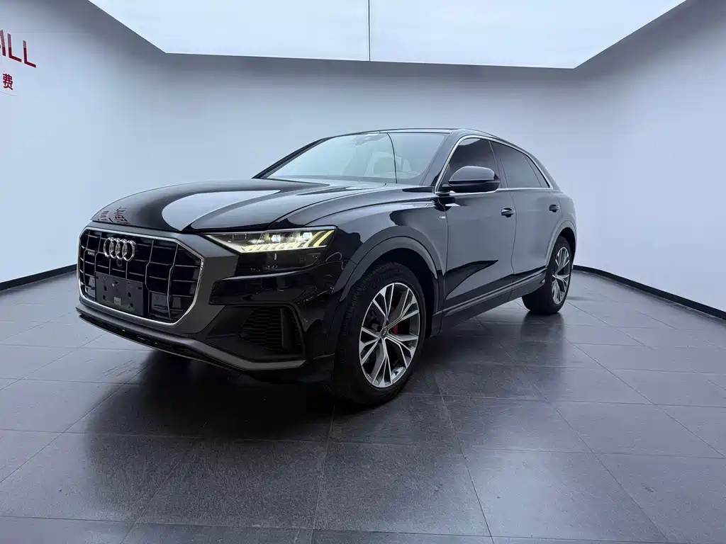 Audi Q8 2021 — фото 3