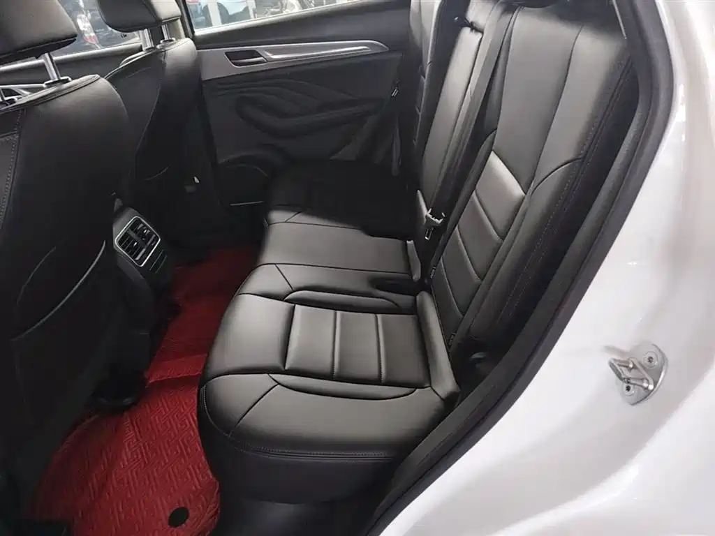 Haval F7 2019 — фото 17