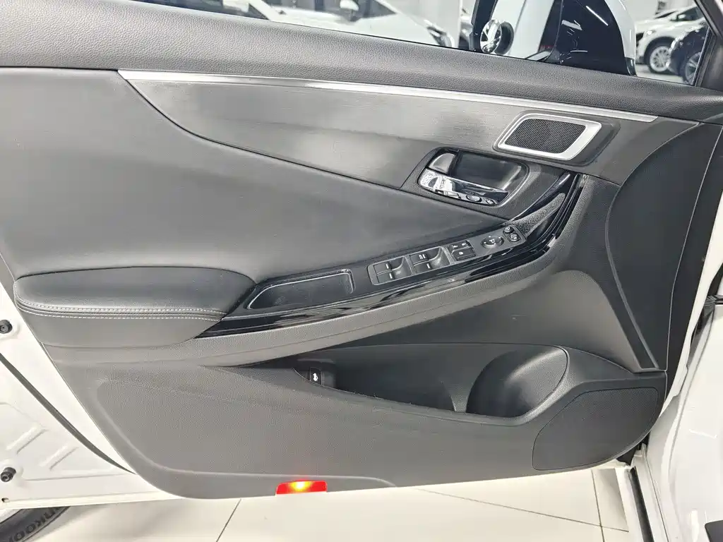 Honda Spirior 2016 — фото 14
