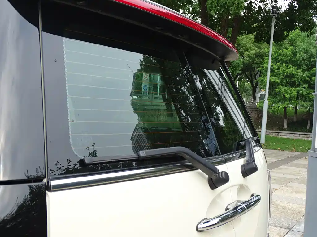 MINI Clubman 2014 — фото 16