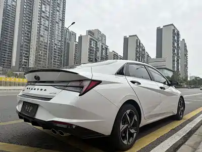 Hyundai Elantra 2021