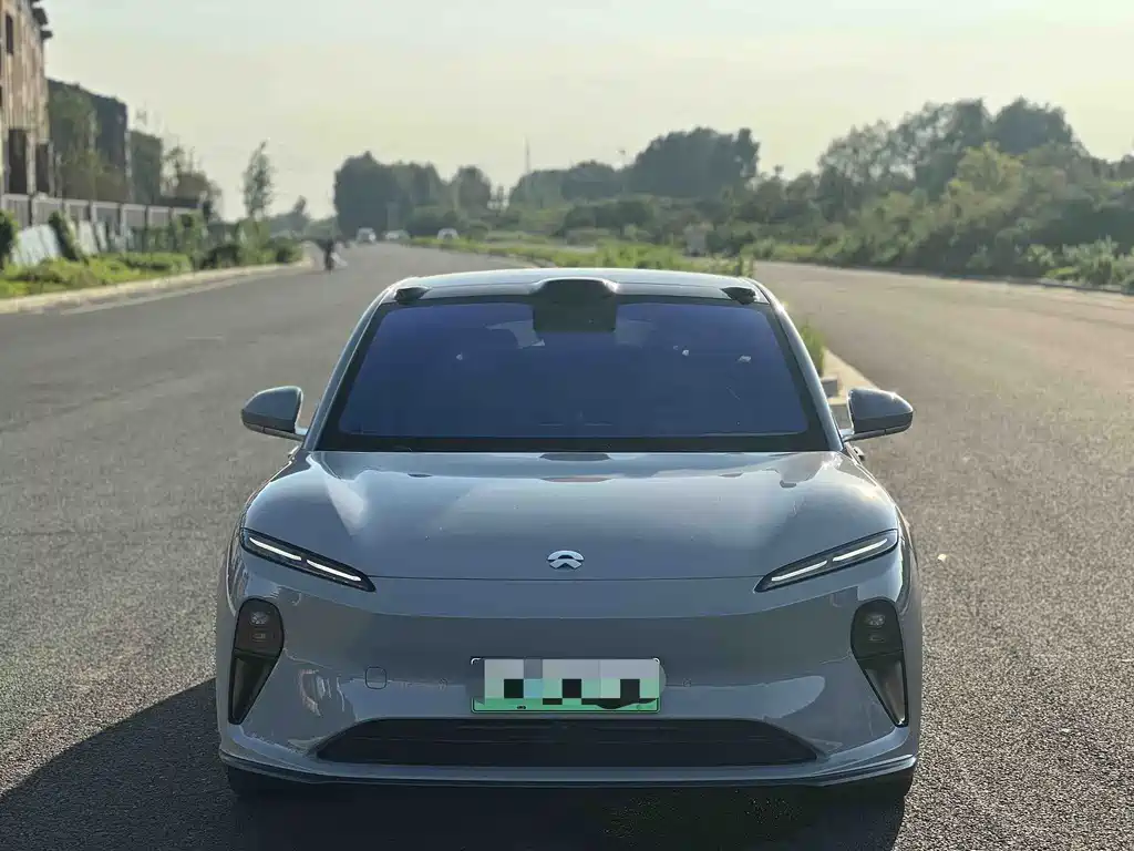 NIO ET5T 2024