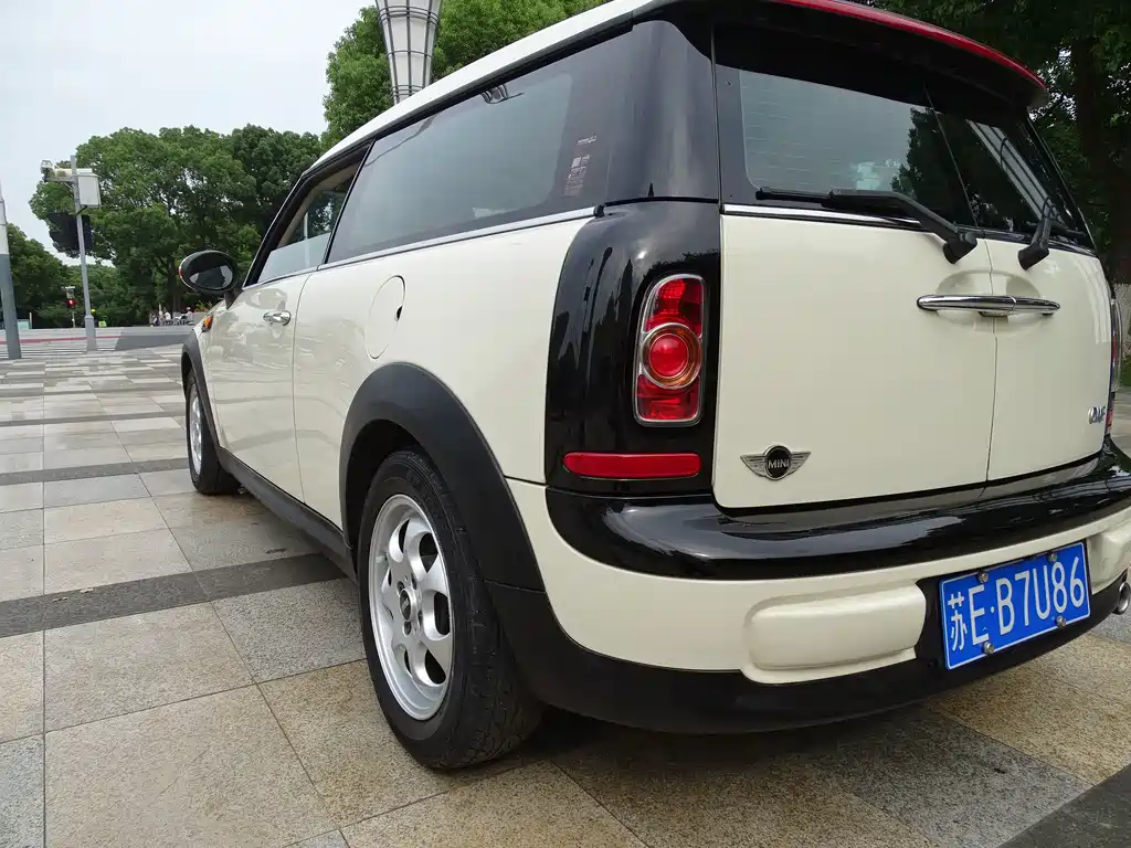 MINI Clubman 2014 — фото 15