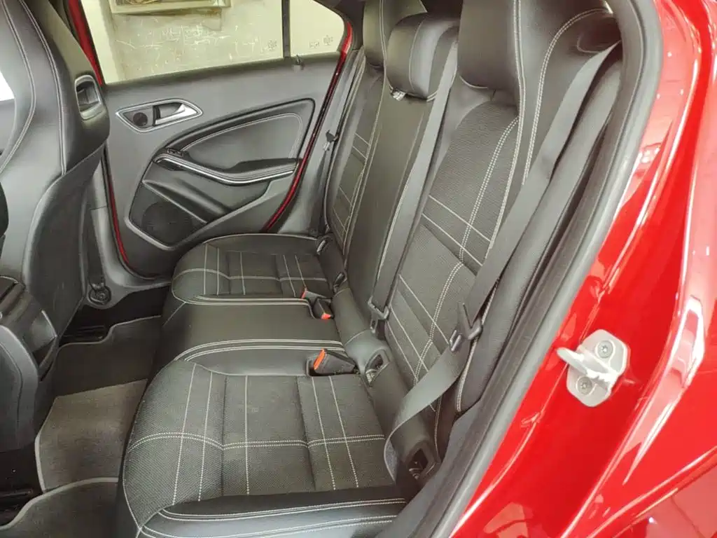 Mercedes-Benz A-Class 2015 — фото 17