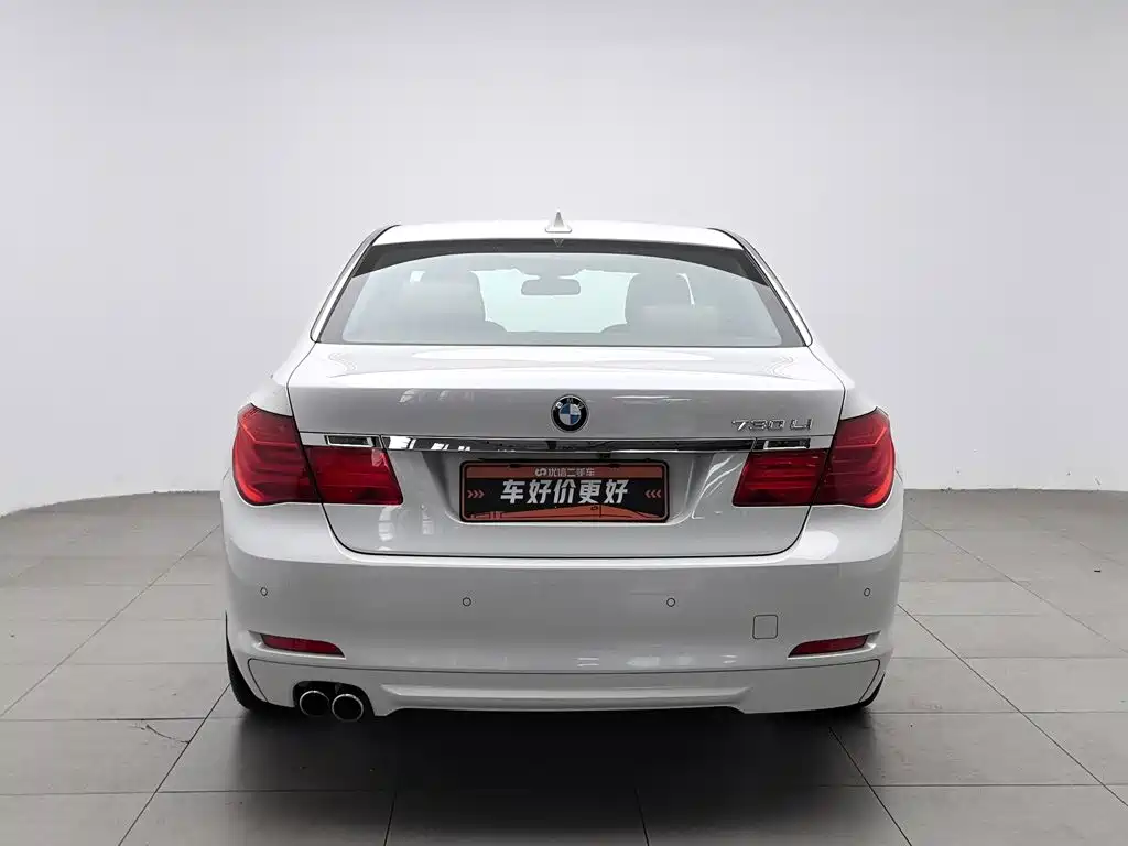 BMW 7 Series 2012 — фото 4