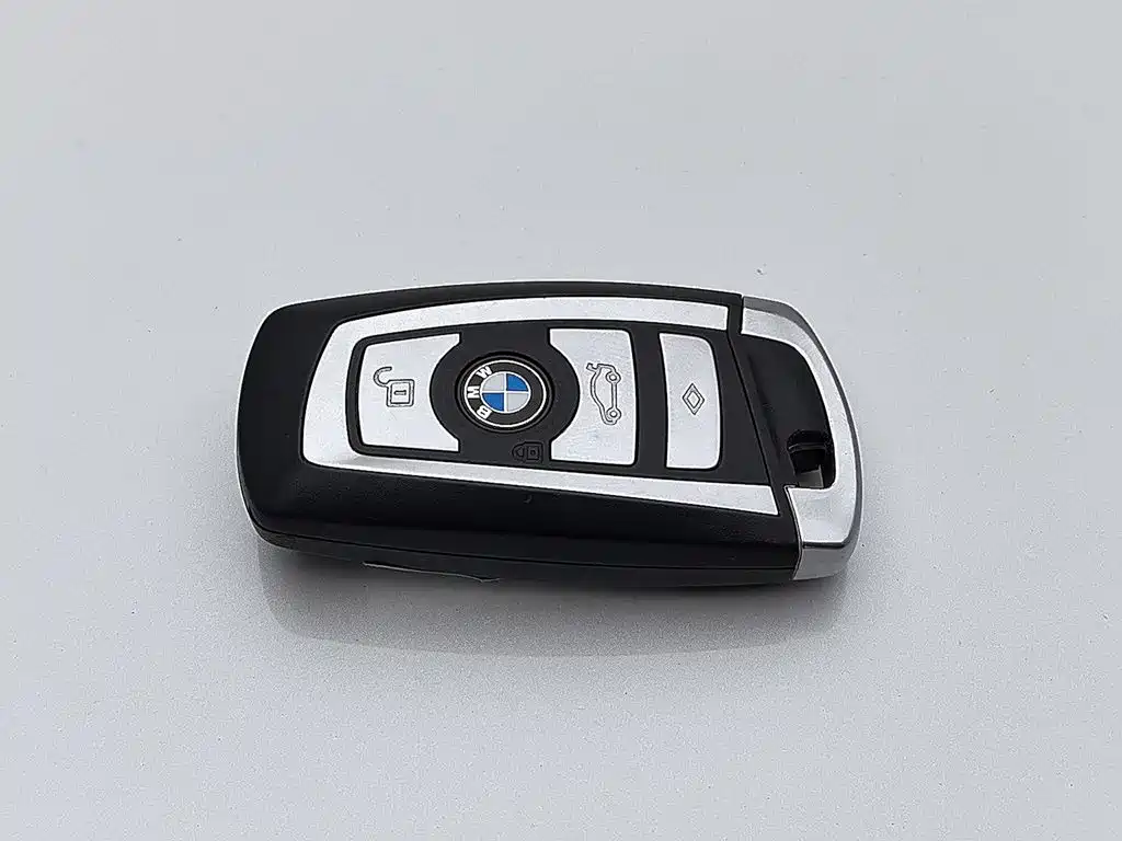 BMW 7 Series 2012 — фото 19