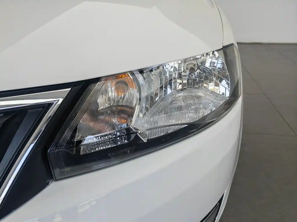 Skoda Rapid 2015