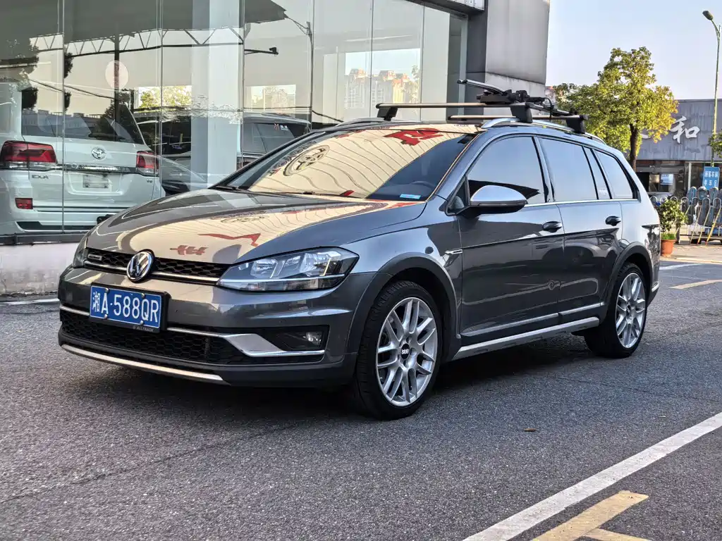 Volkswagen Golf 2020