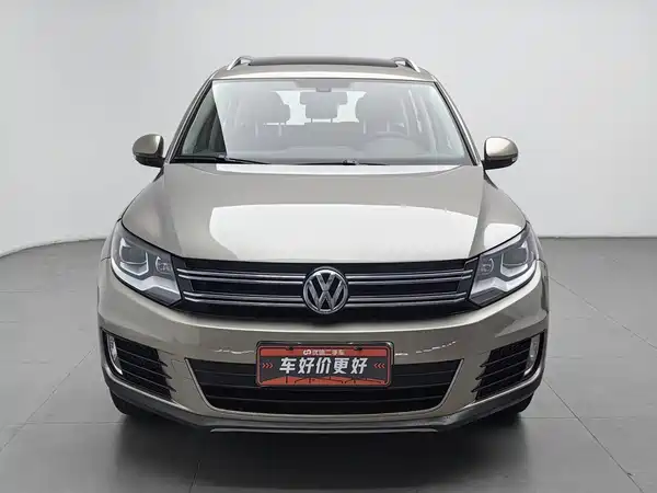 Volkswagen Tiguan 2015