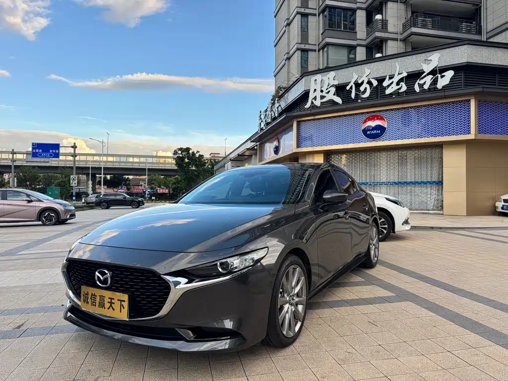 Mazda 3 Angkesela 2023