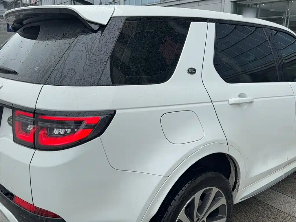 Land Rover Discovery Sport 2024 — фото 5