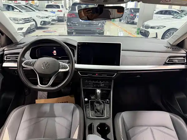 Volkswagen Lavida 2022