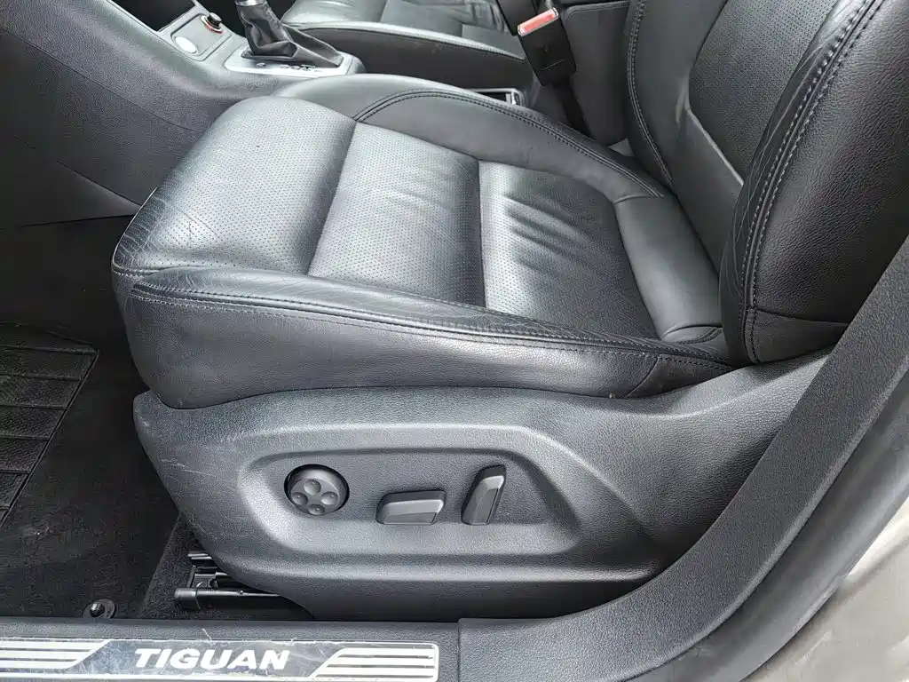 Volkswagen Tiguan 2015 — фото 20