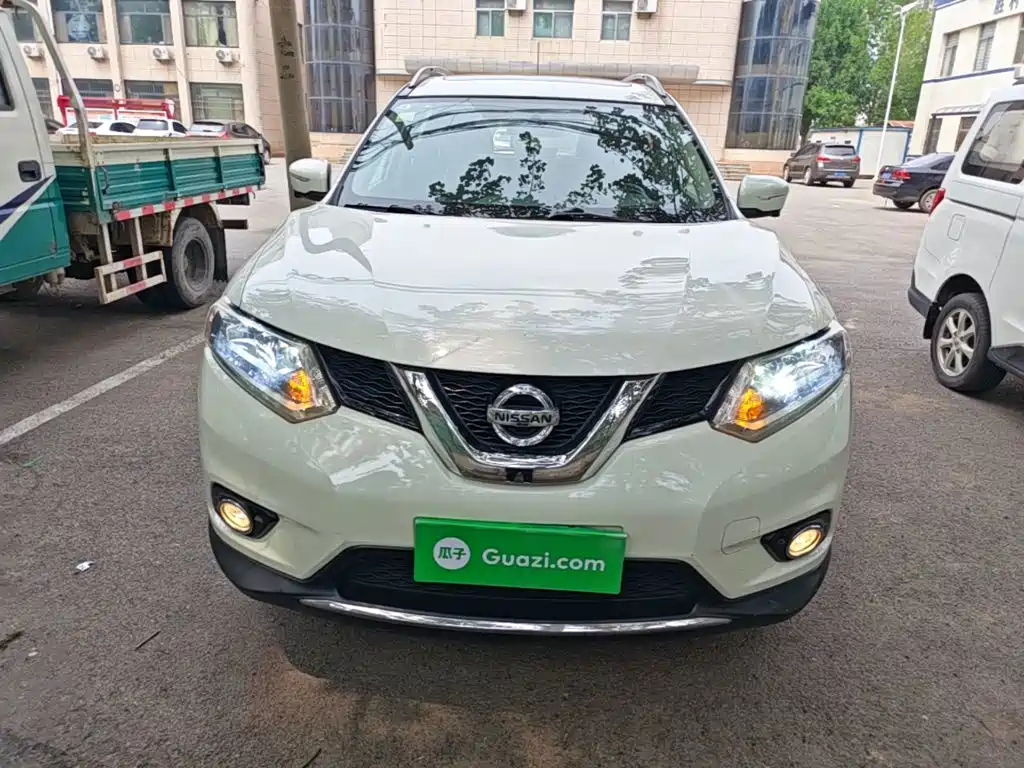 Nissan X-Trail 2015 — фото 3