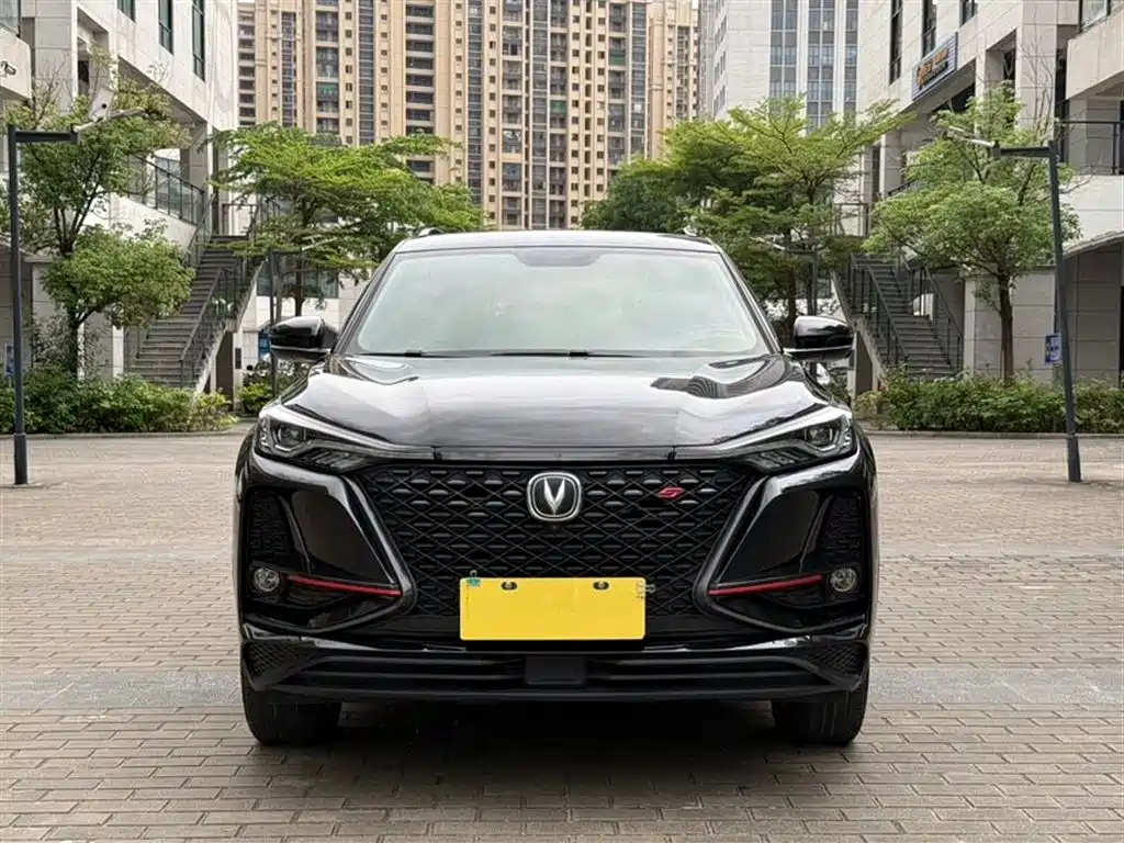 Changan CS75 PLUS 2021 — фото 2