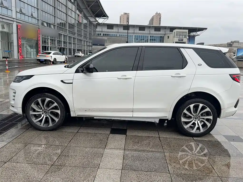 Land Rover Discovery Sport 2024 — фото 3