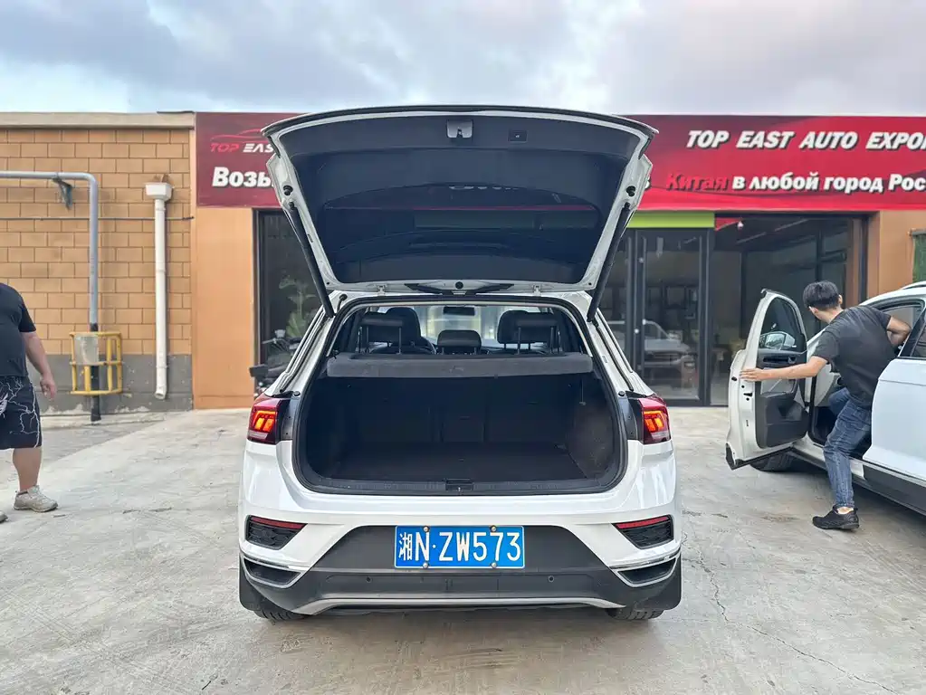 Volkswagen T-Roc 2022 — фото 15