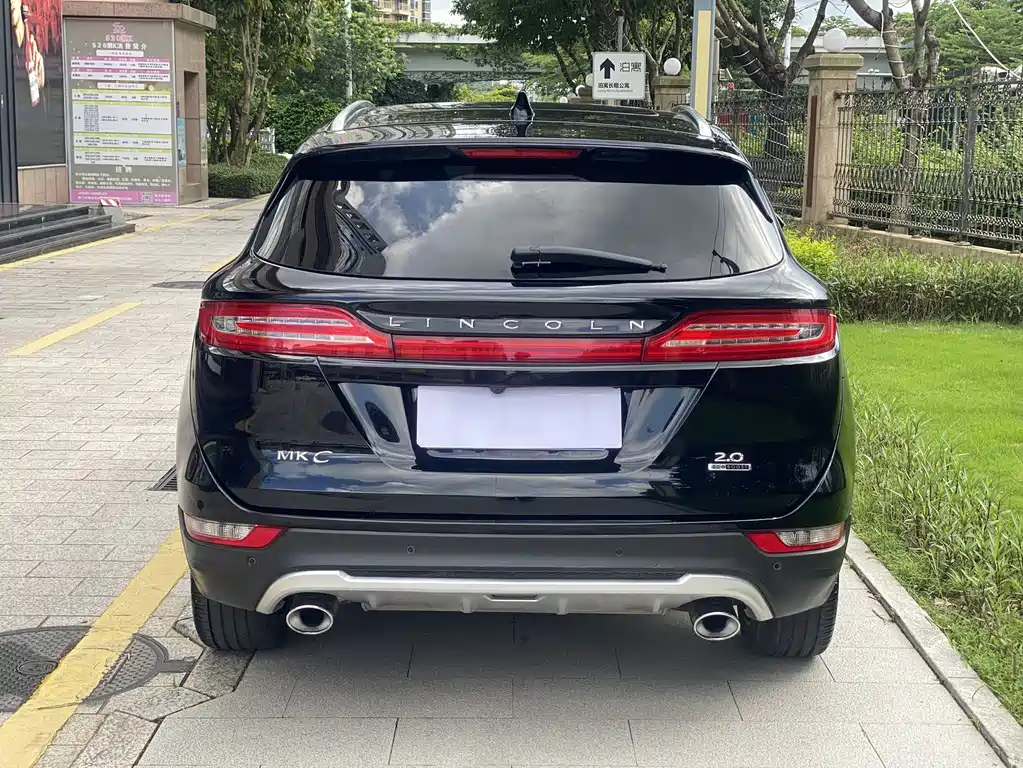 Lincoln MKC 2016