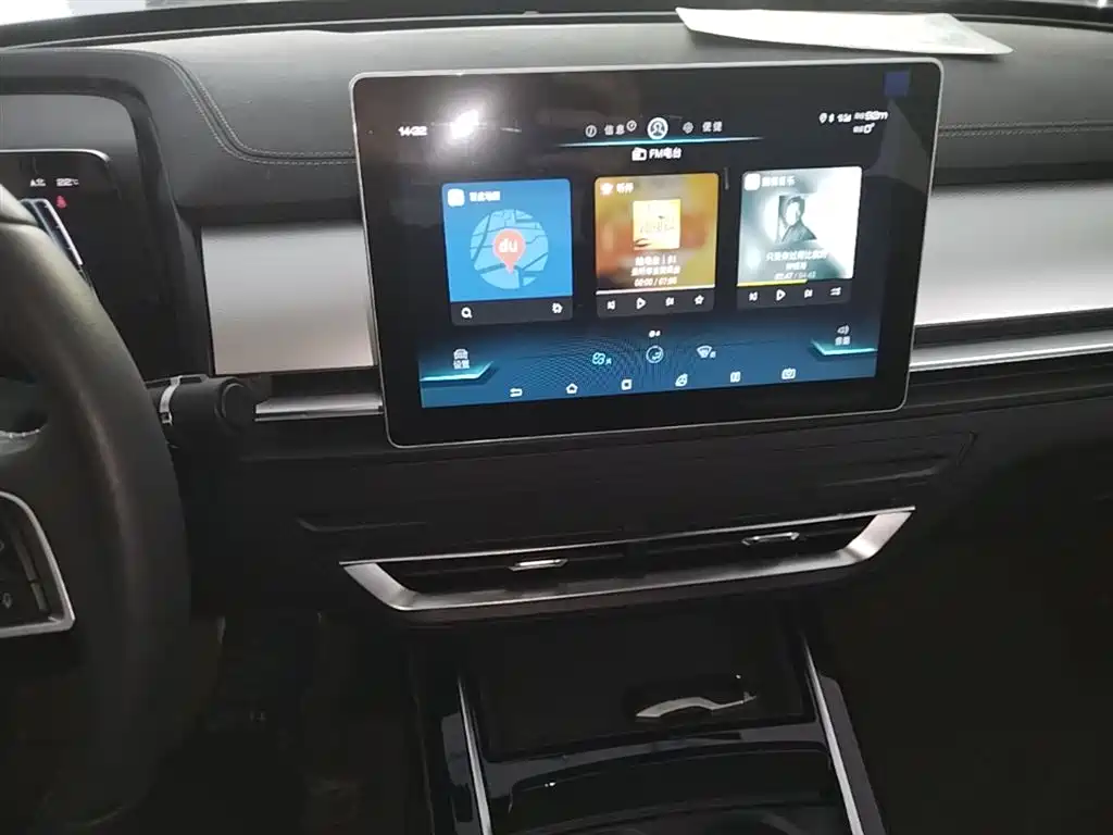BYD Qin Pro NEV 2020 — фото 13