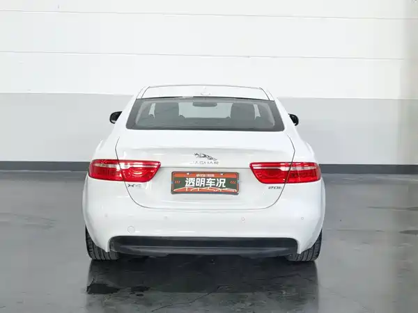 Jaguar XE 2016