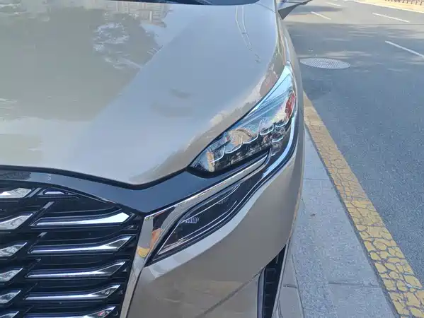 Buick GL8 2024
