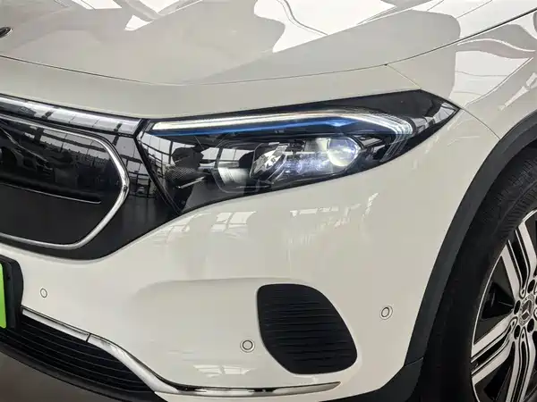 Mercedes-Benz EQA 2023