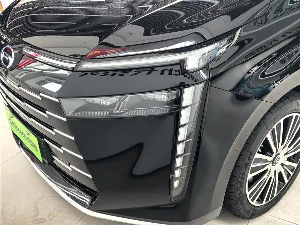 GAC Motor E8 PHEV 2025 — фото 5