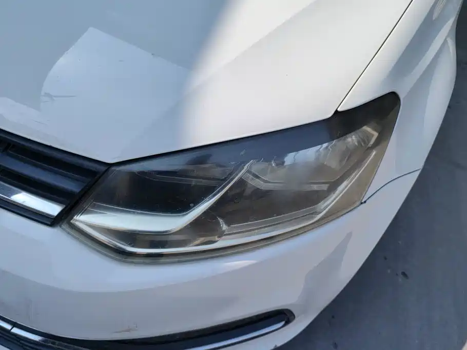 Volkswagen Polo 2015