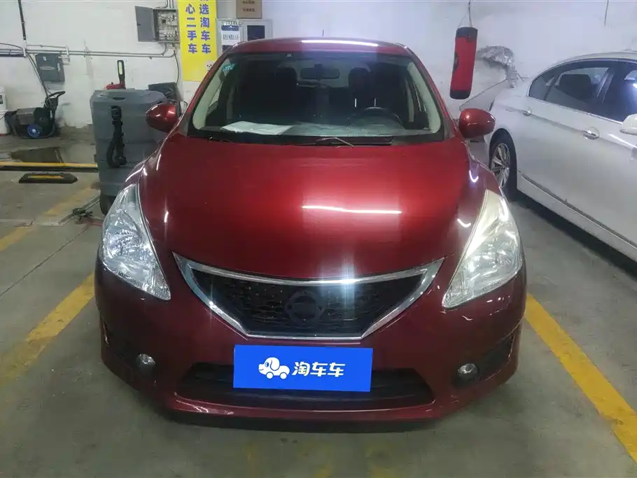 Nissan Tiida 2015 — фото 2