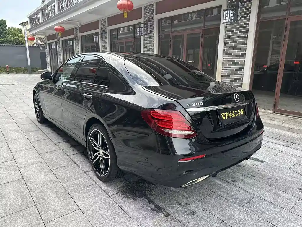 Mercedes-Benz E-Class 2017