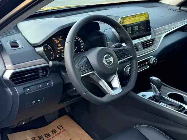 Nissan Teana 2021