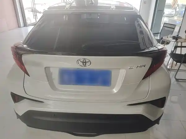 Toyota C-HR 2021
