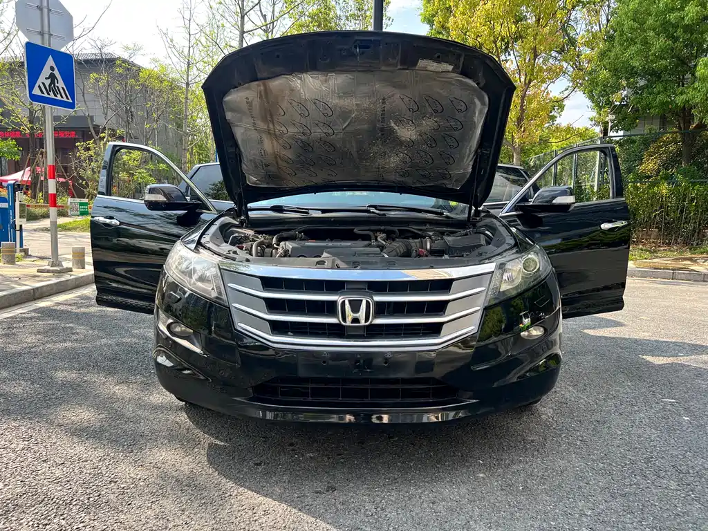 Honda Crosstour 2014 — фото 24