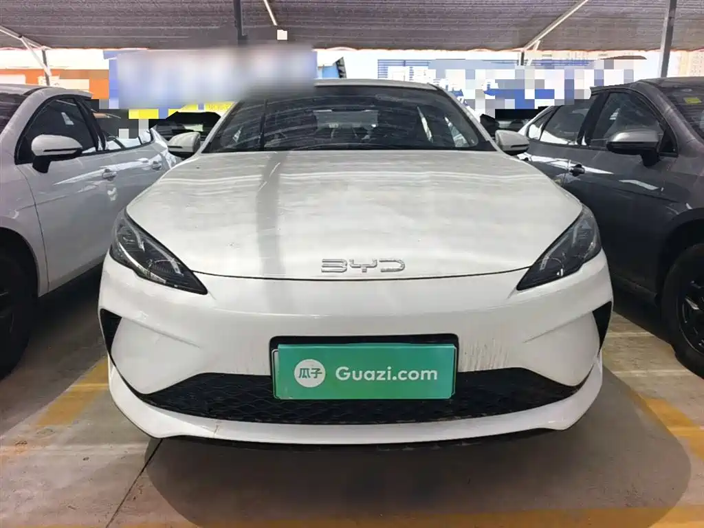 BYD Seal 05 DM-i 2026 — фото 3