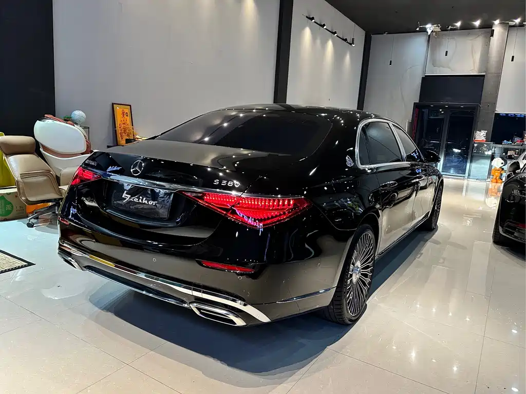 Mercedes-Benz Maybach S-Class 2022 — фото 6