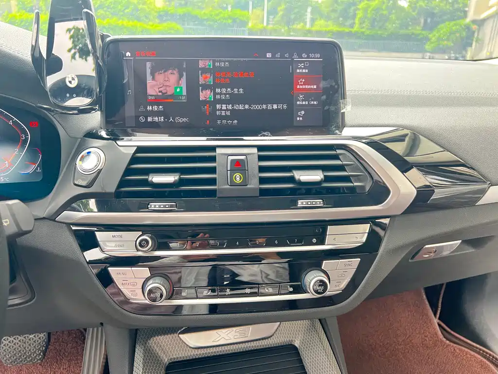 BMW X3 2020 — фото 22