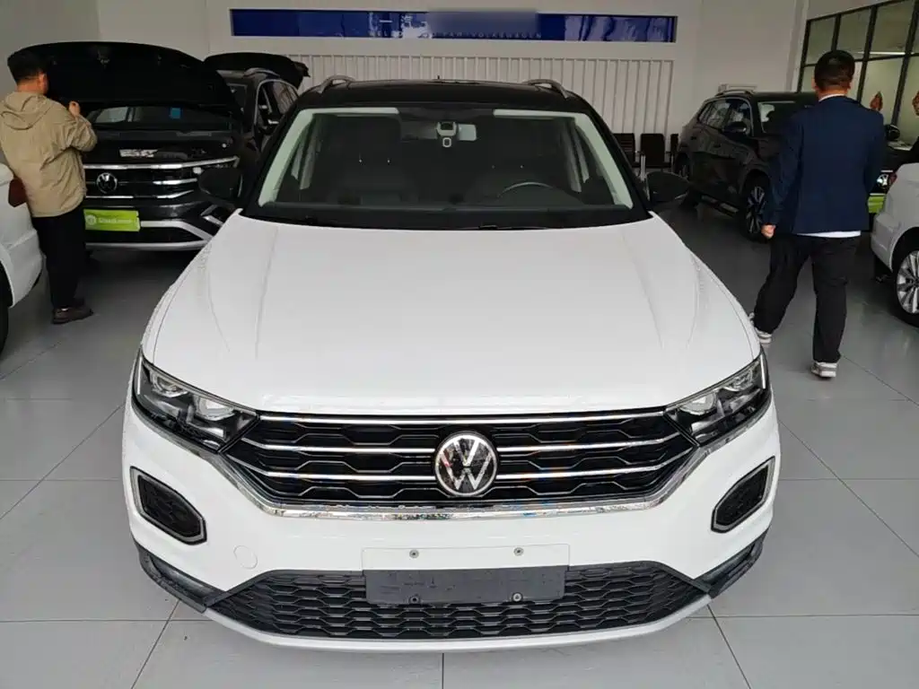 Volkswagen T-Roc 2021 — фото 3