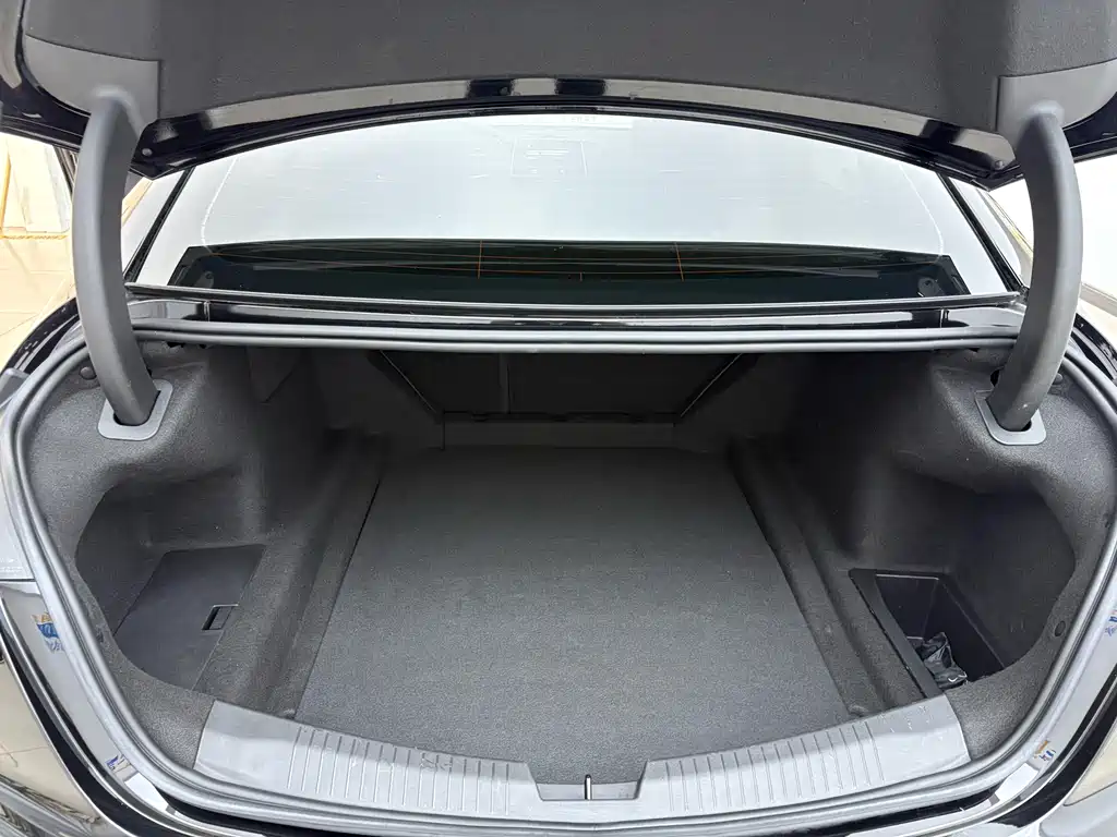 Cadillac CT5 2023 — фото 12