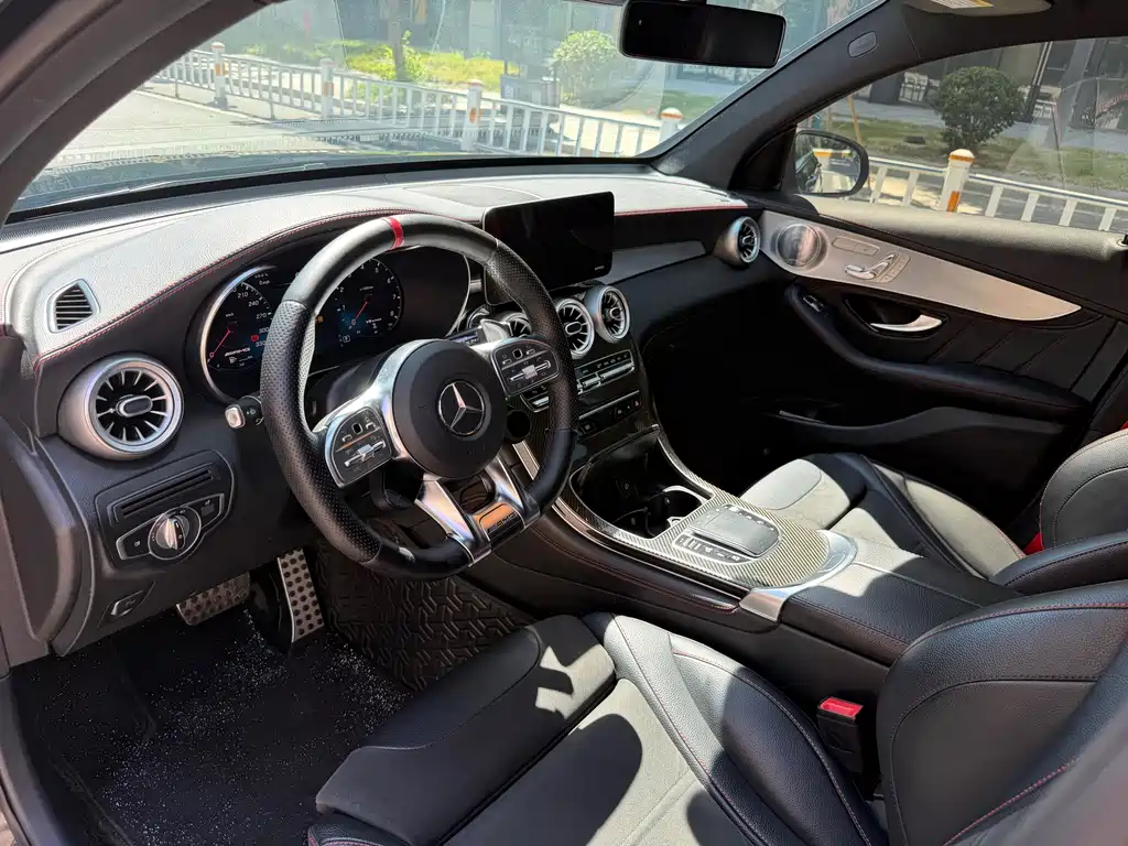 Mercedes-Benz GLC Coupe AMG 2020 — фото 5