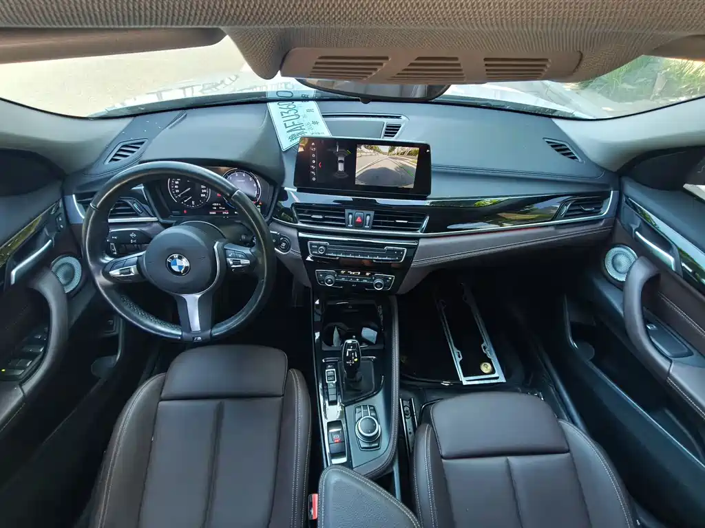 BMW X2 2022 — фото 8