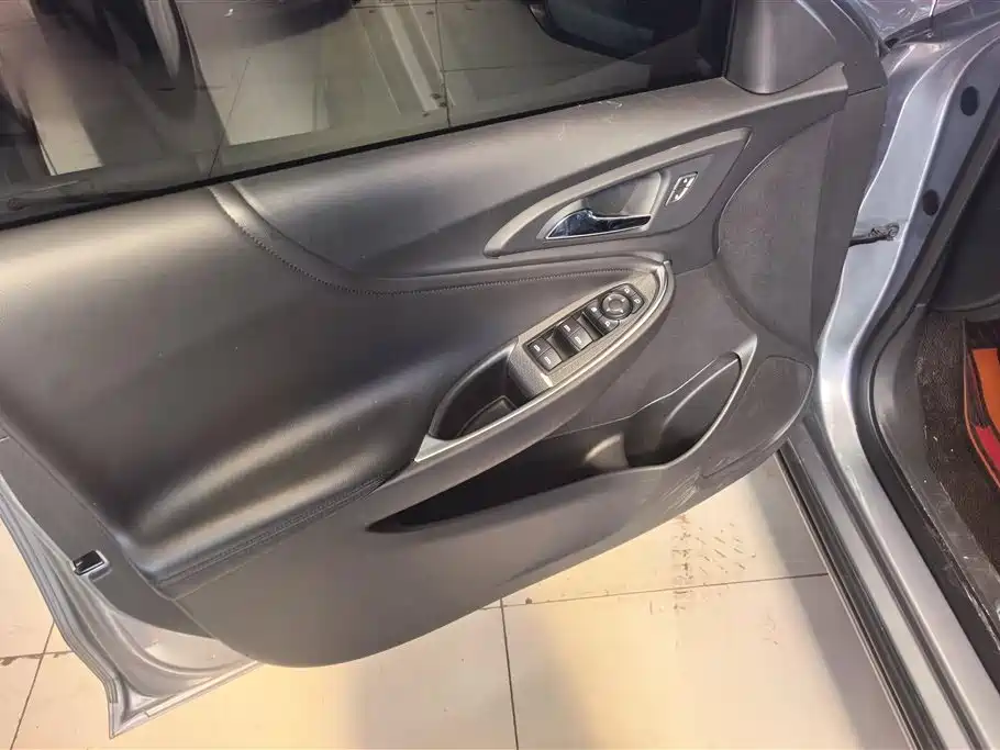 Chevrolet Malibu XL 2022 — фото 7