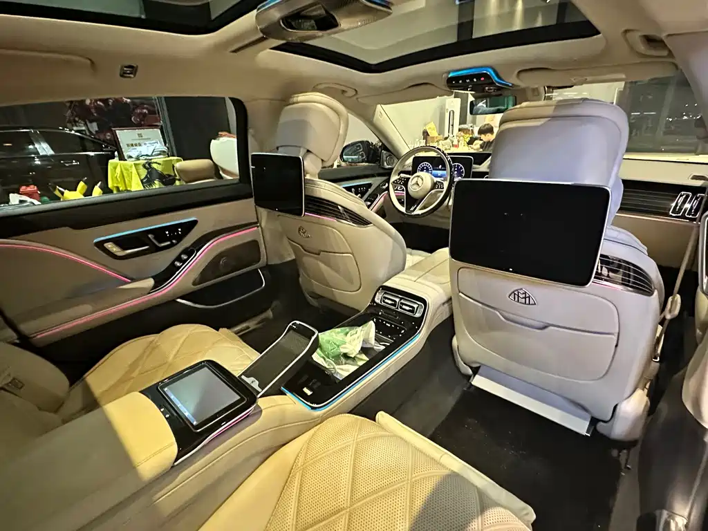 Mercedes-Benz Maybach S-Class 2022 — фото 17
