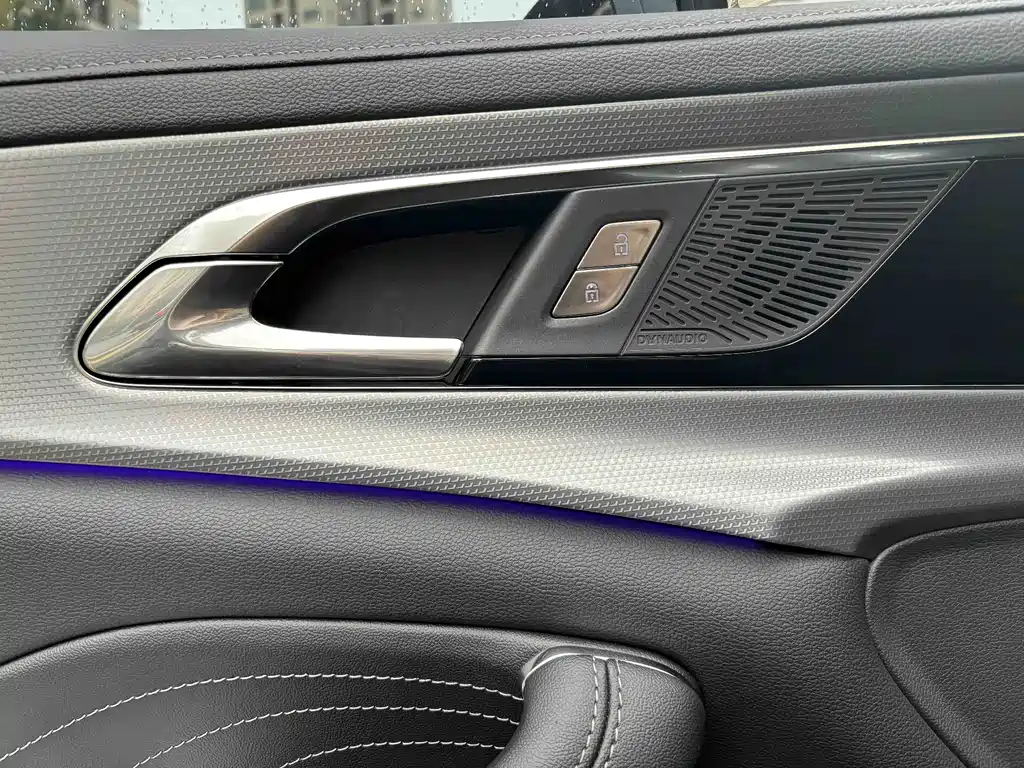 Hongqi H5 2024 — фото 13