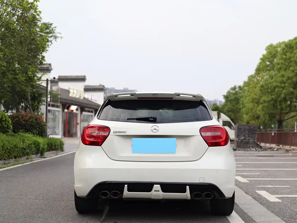 Mercedes-Benz A-Class 2015 — фото 6