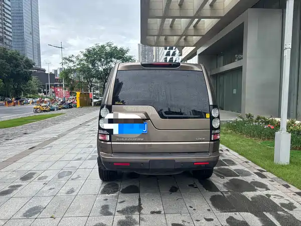 Land Rover Discovery 2014